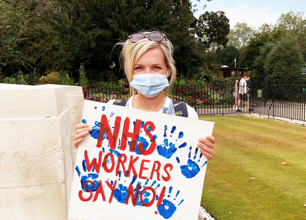 NHS workers rally at Downing Street calling for 15% pay rise | GMB Union